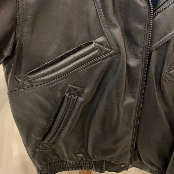 Men’s leather bomber jacket. BNWT. Beautiful jacket - Picture 3 of 4